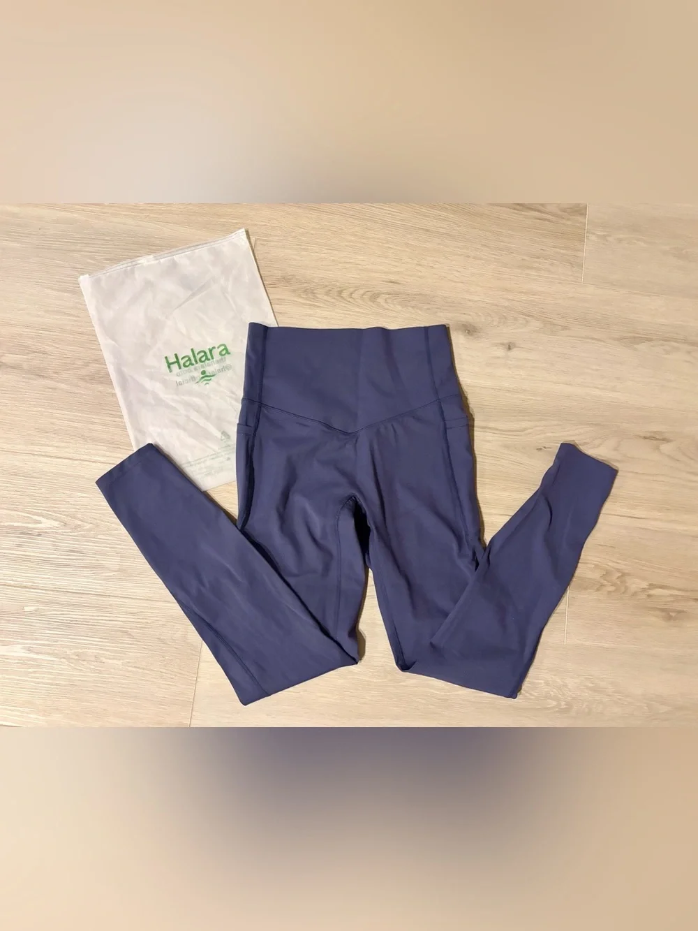 HALARA High-Rise Leggings Navy NWOT Tummy Control